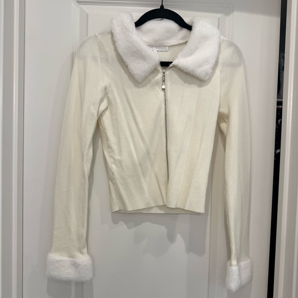 More to come zip cardigan in white - Picture 5 of 7